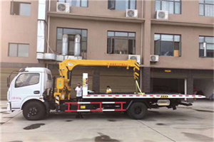 延津附近汽车轮胎更换